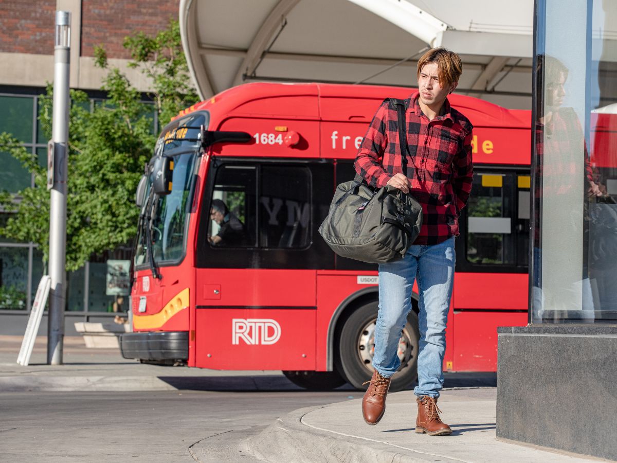 Specifications image for The Associate